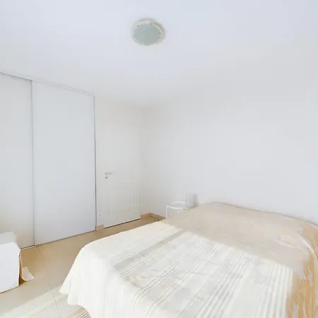 Casa de Férias Maison Familiale 6 à Sur Avec Jardin - Wifi - Fr-1-231-346 *