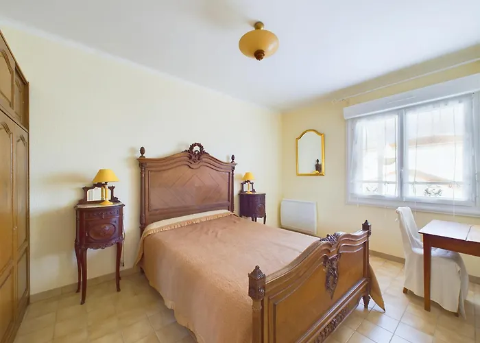 Hébergement de vacances Maison Familiale 6 à Sur Avec Jardin - Wifi - Fr-1-231-346 Brem-sur-Mer